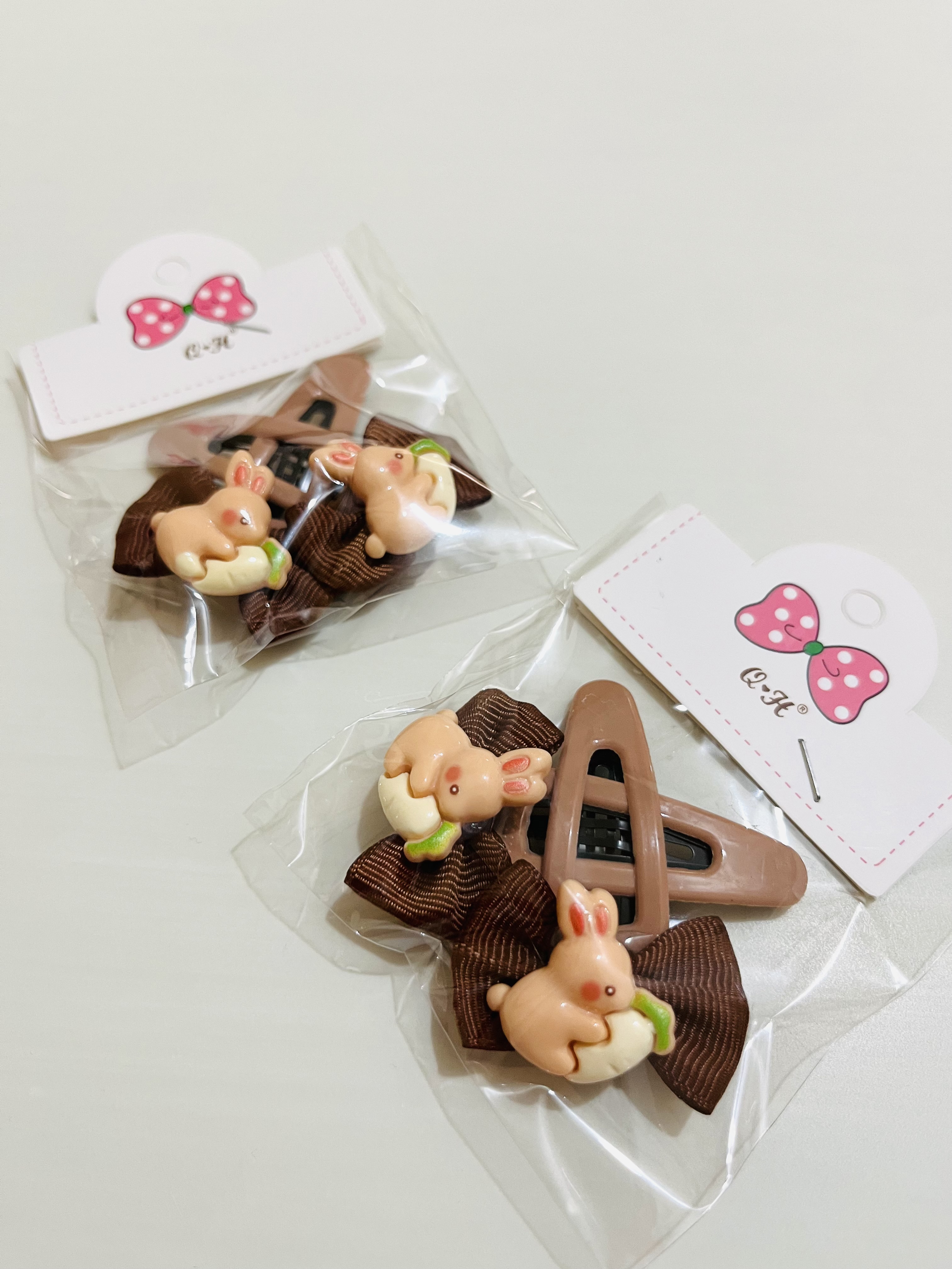 گیره تق تقی عروسکی