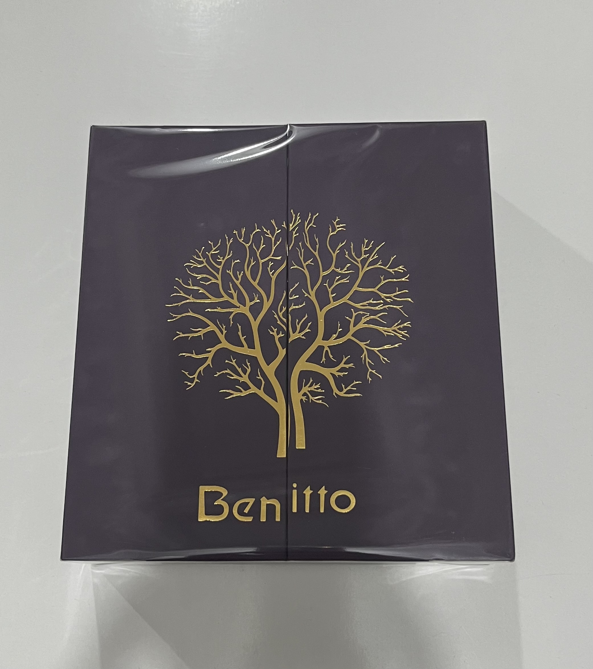 عطر ادکلن بنیتو سواروسکی