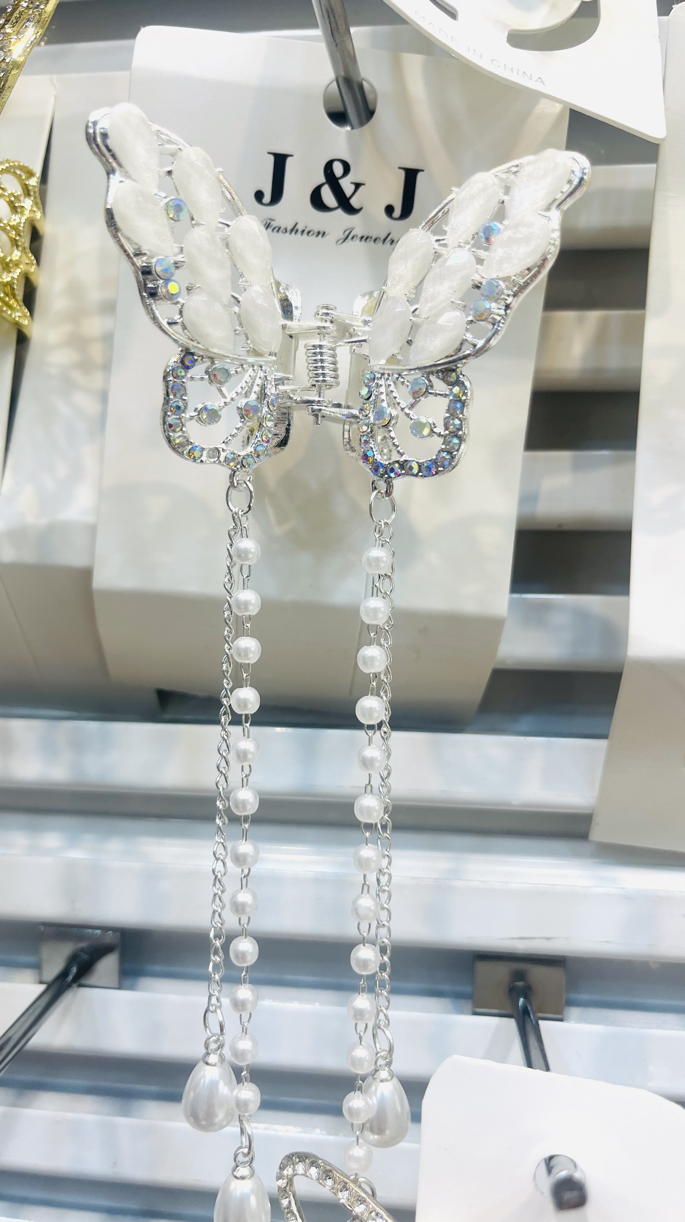 کلیپس مجلسی پروانه