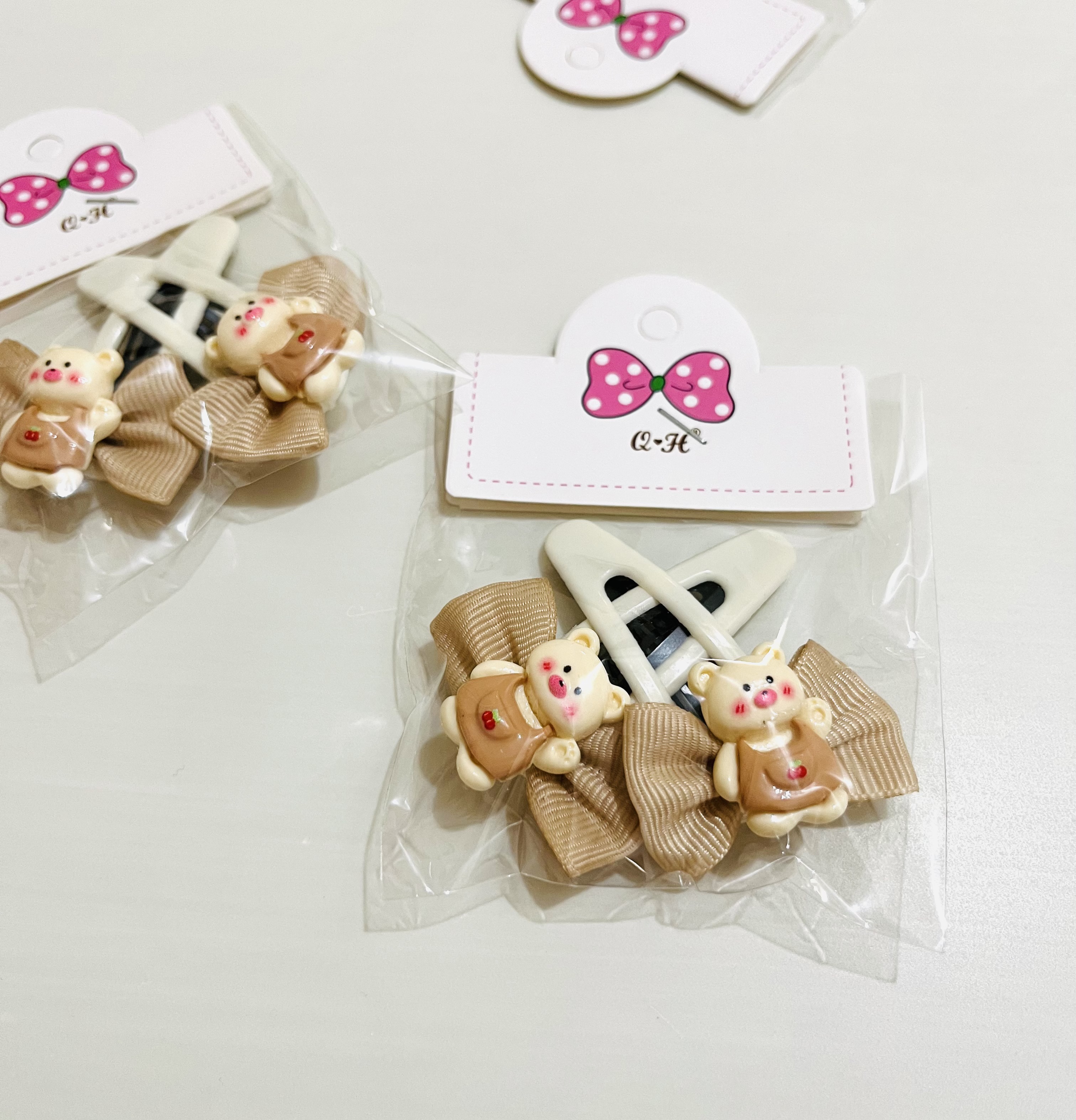 گیره تق تقی عروسکی